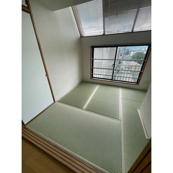 ザックス天神川の和室