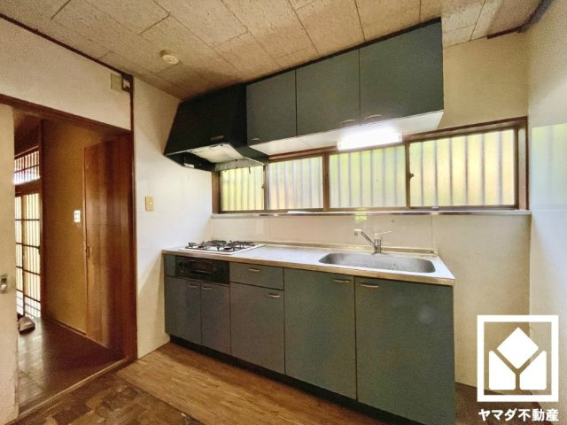 伏見区深草南明町のキッチン