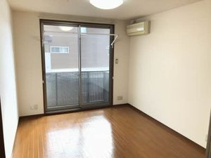 フィオーレ大潟Ⅱの居間・リビング