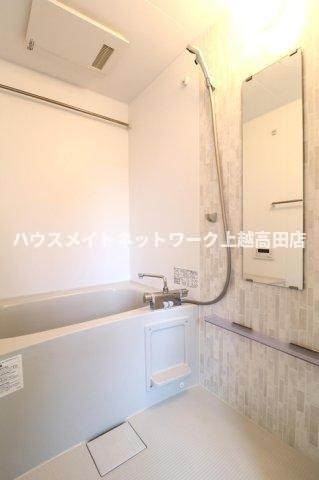 セレーノ ビオラの浴室|追焚機能付