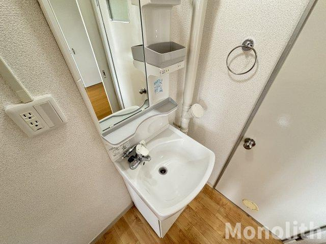 泉北茶山台２丁3番22号棟の洗面所