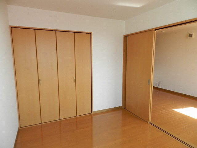 若山ハイツ大谷の内装