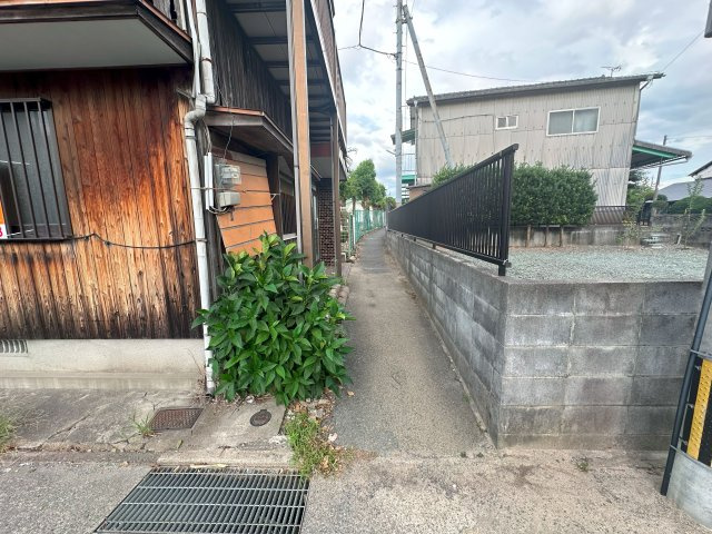 梅満町土地の前面道路含む現地写真