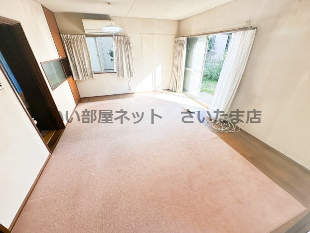 【居間・リビング】