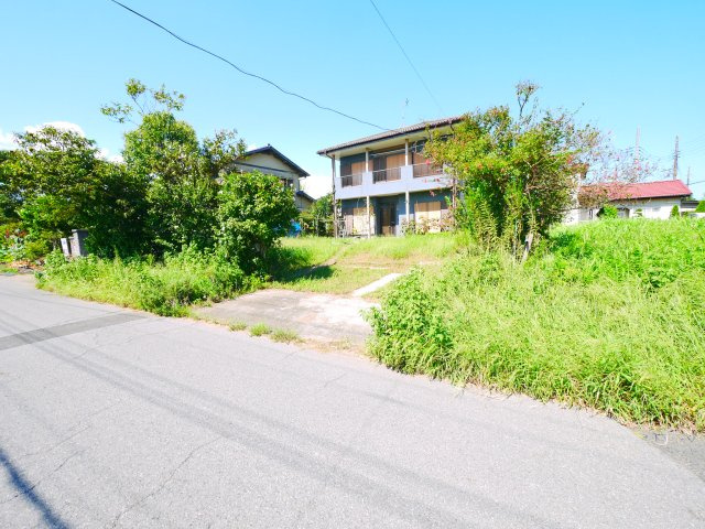 大網白里市北今泉　中古戸建の前面道路含む現地写真|白里海岸まで車約8分 敷地約82坪菜園スペースあり 目の前が田園風景で静かな環境です