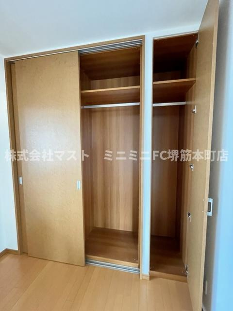 リーガルタワー大阪の収納