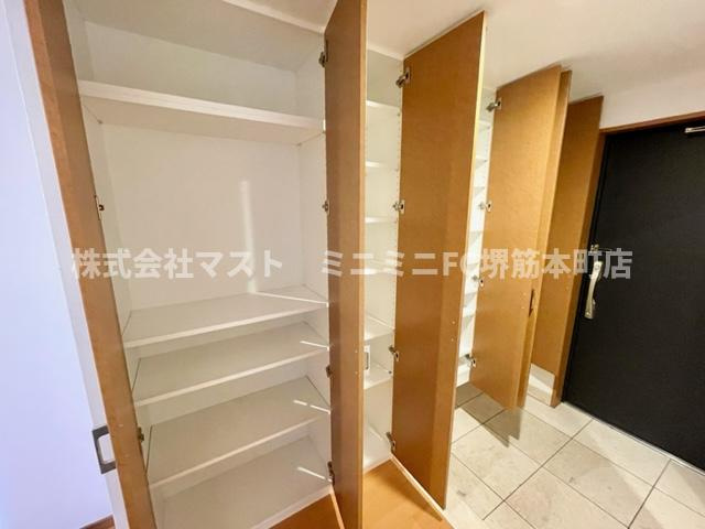 リーガルタワー大阪の収納
