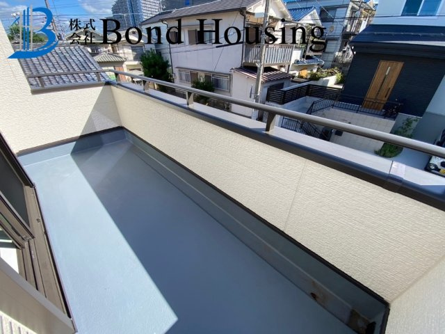 LDK22帖超え　美山台2丁目　1号棟のバルコニー