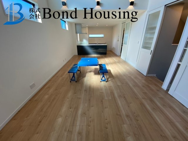 LDK22帖超え　美山台2丁目　1号棟の洋室