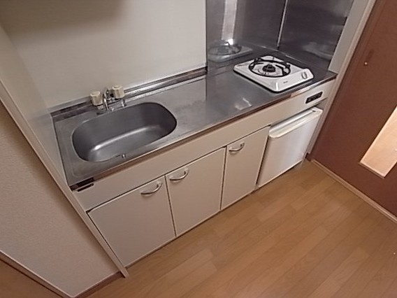 プレサンス新神戸のキッチン