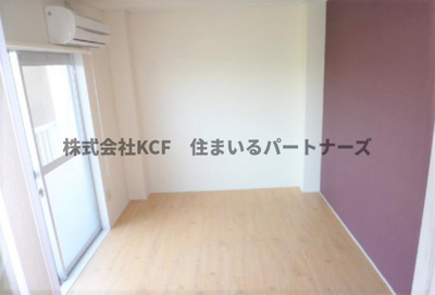 【居間・リビング】 | R-BOXOHISHI | こちらの居間で趣味の時間をお楽しみください