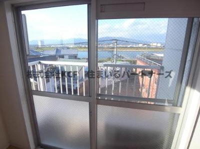 【設備】 | R-BOXOHISHI | バルコニー付きです