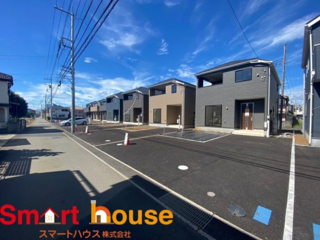武蔵村山市残堀　新築７棟の前面道路含む現地写真