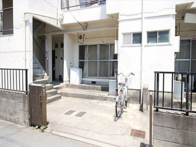 【エントランス】 | 角田マンション