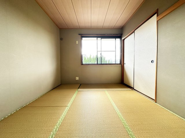 セゾン・メルヴィーユ秋の和室