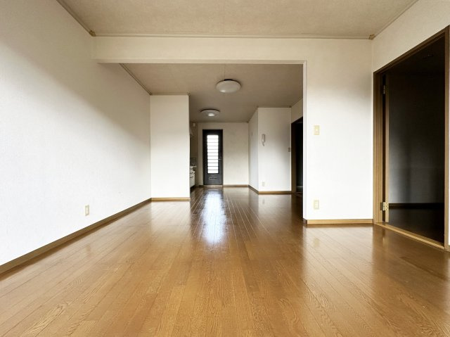 セゾン・メルヴィーユ秋の居間・リビング