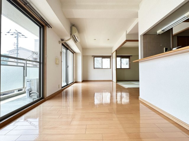 リヴィエール大高の居間・リビング