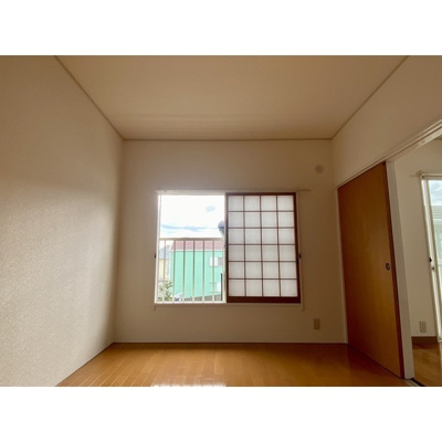 【居間・リビング】 | LDK隣洋室