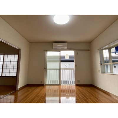 【居間・リビング】 | LDK