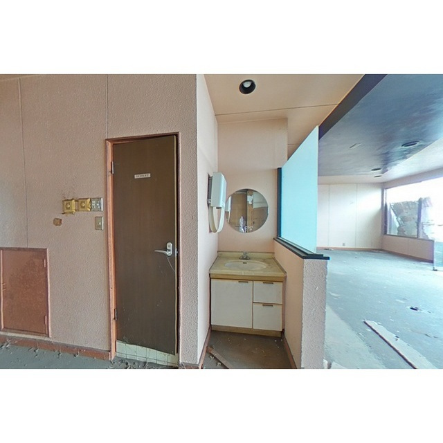 岐阜市芋島３丁目の店舗事務所の洗面所