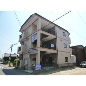 ベルトピア一宮の玄関