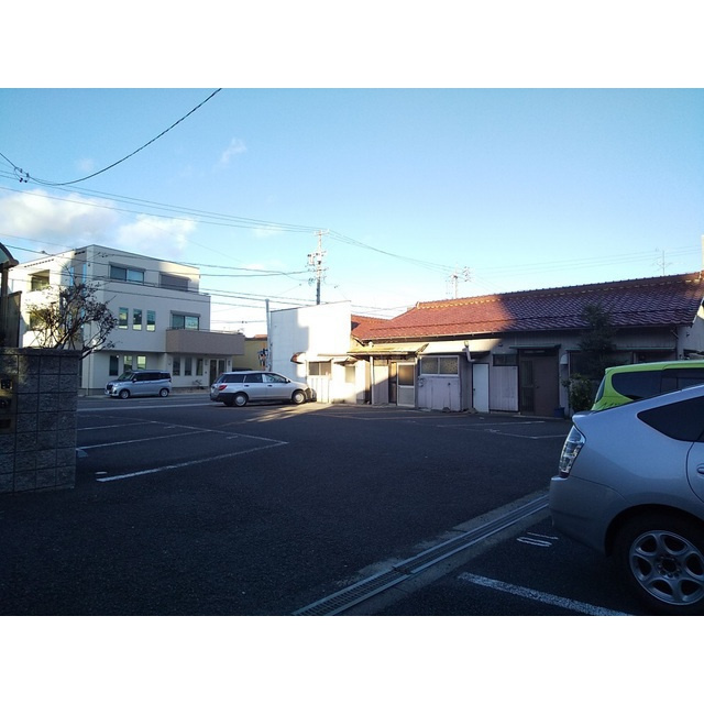 サンシティ服部Ａ棟・Ｂ棟の駐車場