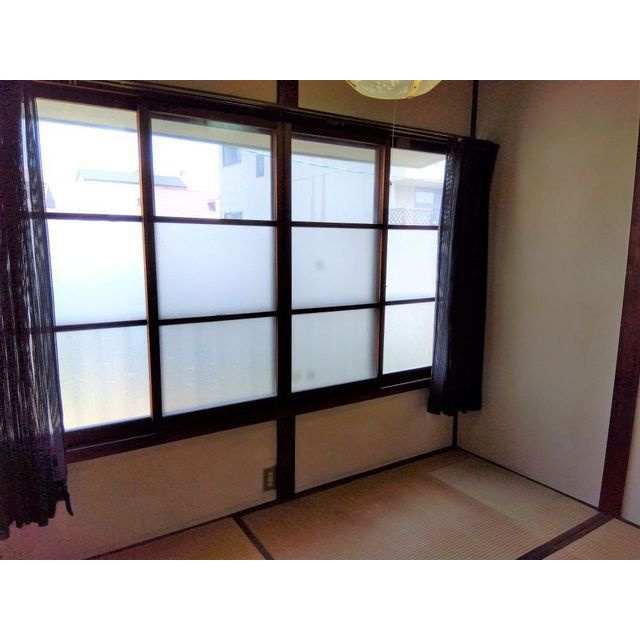 岐阜市加納村松町４丁目のアパートの内装