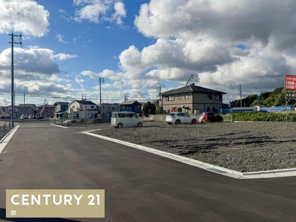 和歌山市府中　分譲地（4号地記載）の前面道路含む現地写真