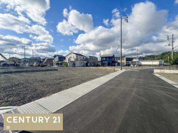 和歌山市府中分譲地　4号地の前面道路含む現地写真