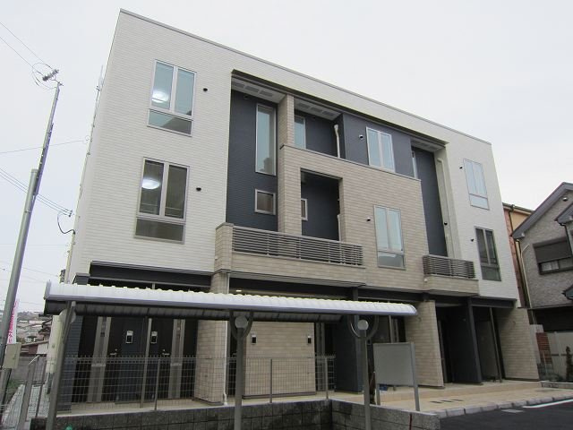 神戸市垂水区大町１丁目のアパート