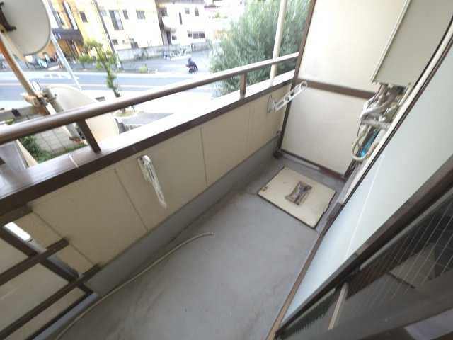 サンコーポラス坂本のバルコニー