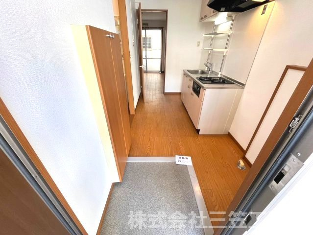 千壽ハイツの玄関|スッキリとした玄関