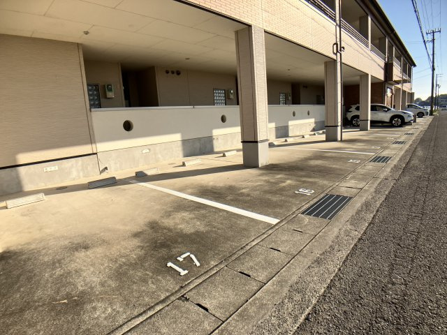 【駐車場】 | インター御坊ハイツウエヒラ