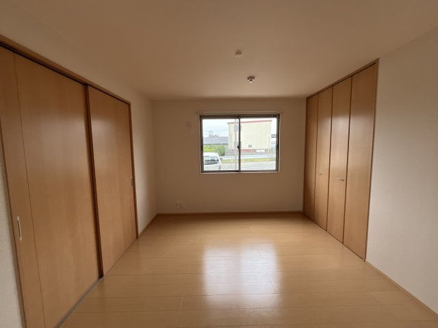 エクセレント早瀬の洋室