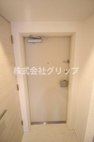 クラリッサ横浜シエルの玄関