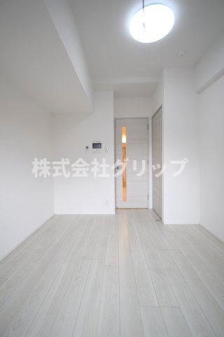 クラリッサ横浜シエルの居間・リビング