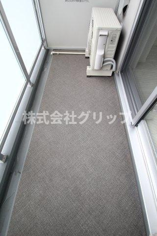 クラリッサ横浜シエルのバルコニー