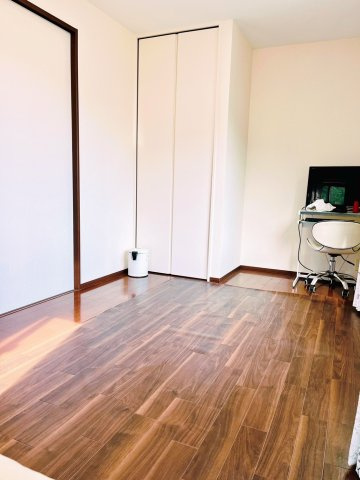 中古住宅　東深瀬の洋室|2階北側洋室