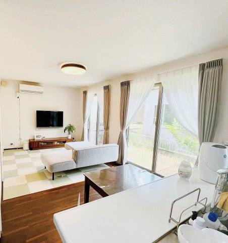 中古住宅　東深瀬の居間・リビング