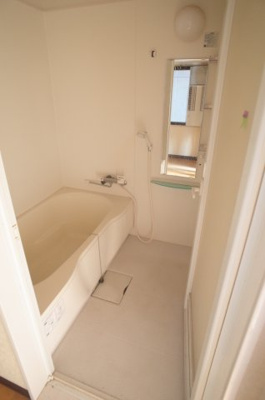 【設備】 | アッシュビル | お風呂も充実のサイズ！