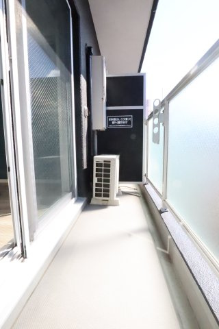 大阪市都島区東野田町４丁目の賃貸マンションのバルコニー