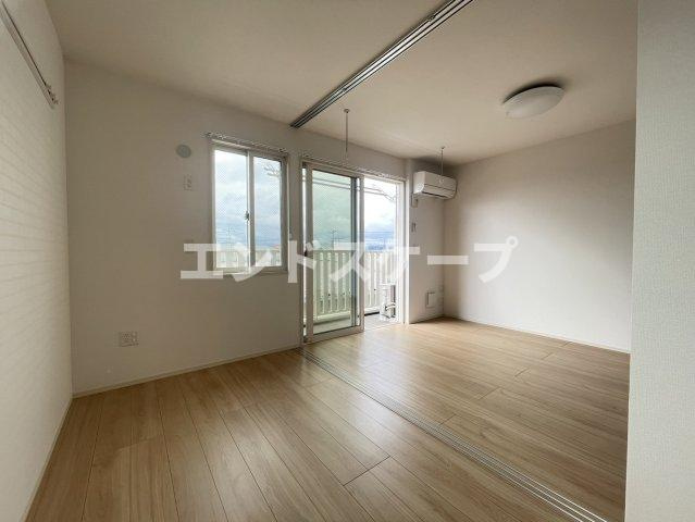 デカルトの居間・リビング|高崎、前橋、伊勢崎エリアのお部屋探しはエンドスケープまで！お客様の理想お聞かせ下さい♪