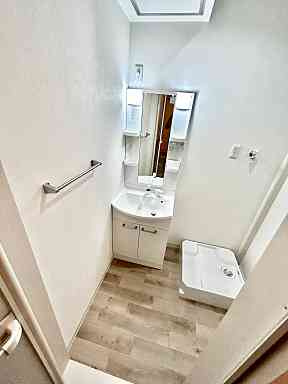 フジパレス吹田垂水町Ⅲ番館の洗面所