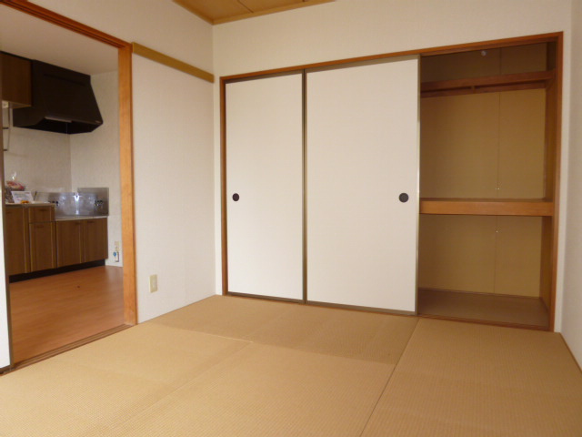 サリネージュ山手Ｄの内装|洋室に変更