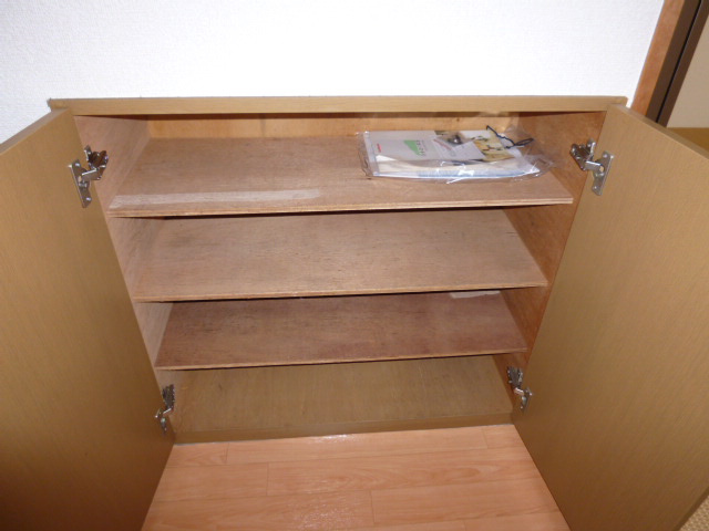 サリネージュ山手Ｄの玄関