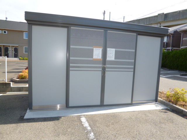 サリネージュ山手Ｄのその他共用部分|敷地内ゴミステーション