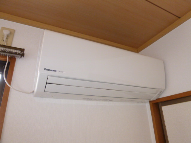 サリネージュ山手Ｄの設備|エアコン