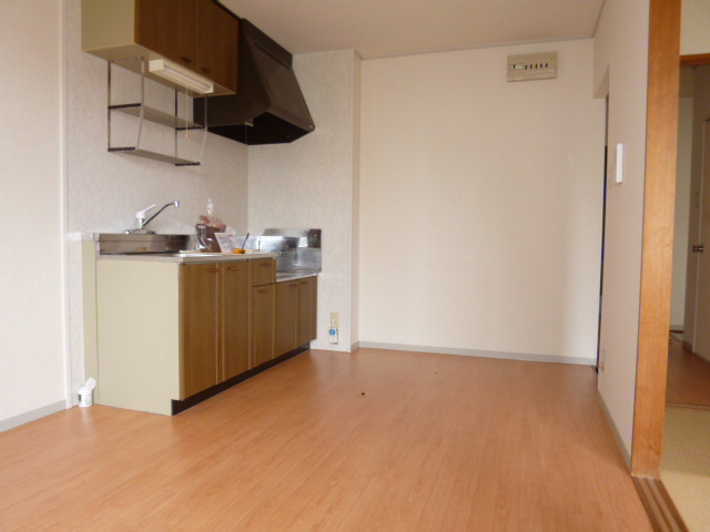 サリネージュ山手Ｄの居間・リビング