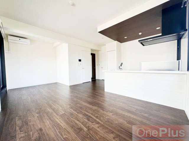 RA-ASHIYAの居間・リビング