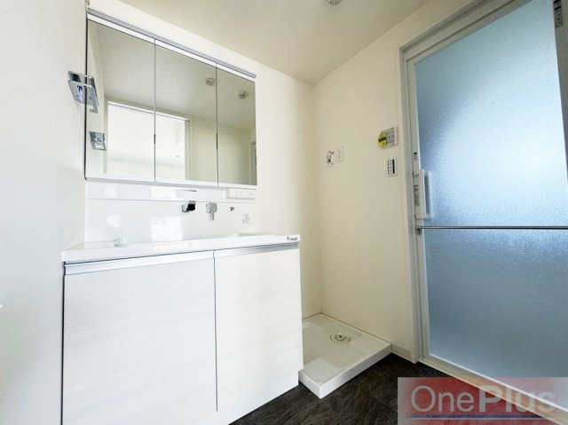 RA-ASHIYAの洗面所